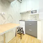 2-Bedroom Lovely Flat Close To Eiffel Tower